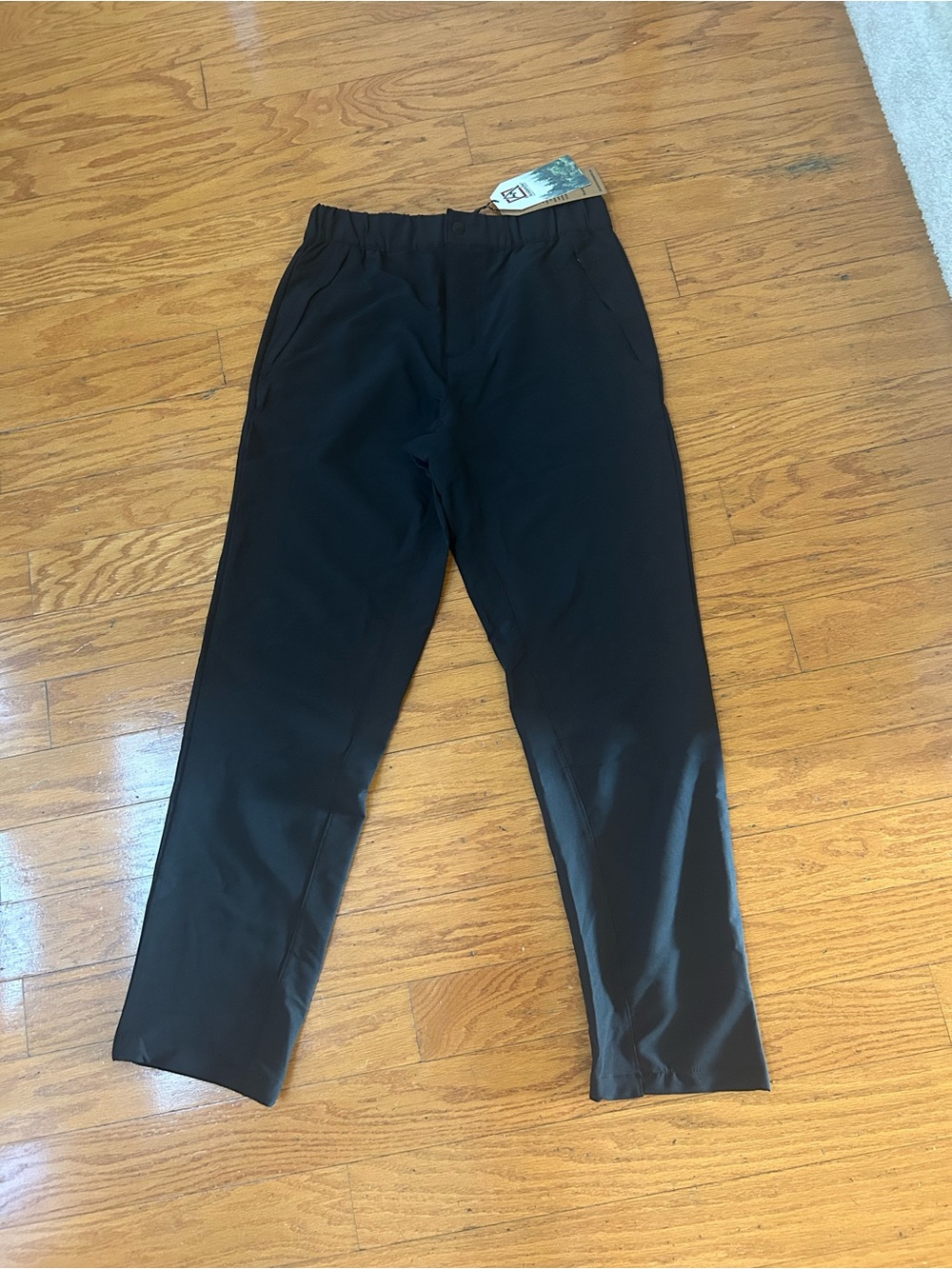 NWT Avalanche men’s trail pants size S